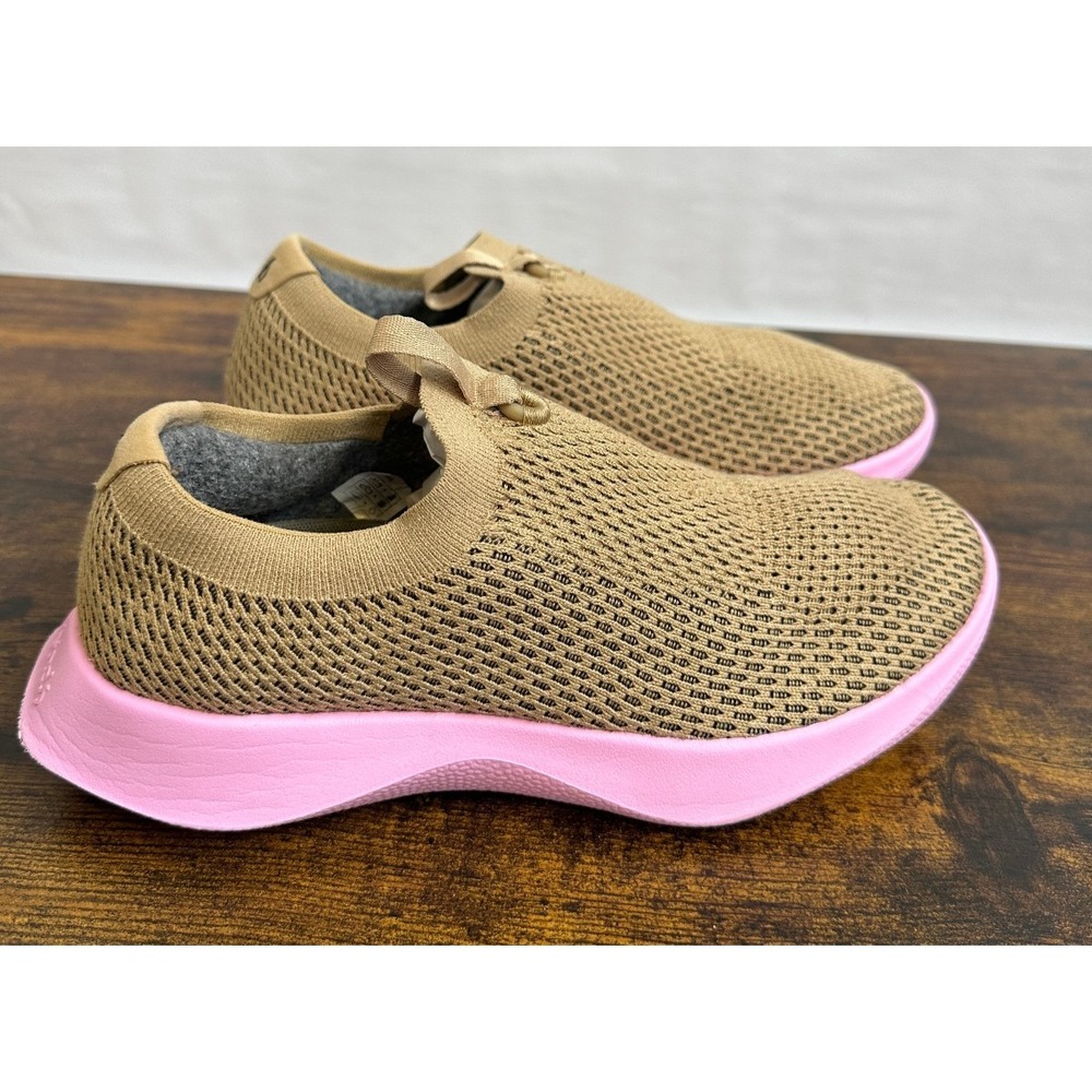AllBirds Tree Dasher Relay Slip On Knit Sneakers Tan Pink Shoes Size 8.5 W8.5 - Picture 2 of 13